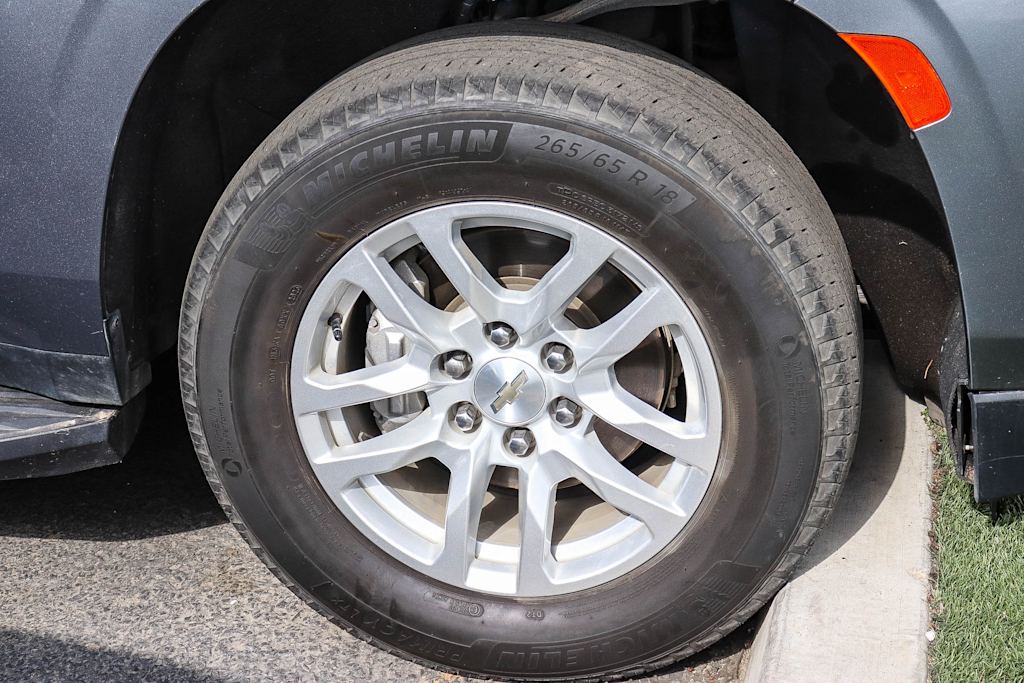 Thumbnail: 2021 Chevrolet Tahoe - 5