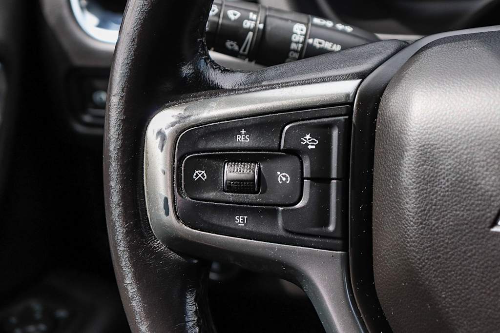 Thumbnail: 2021 Chevrolet Suburban - 25