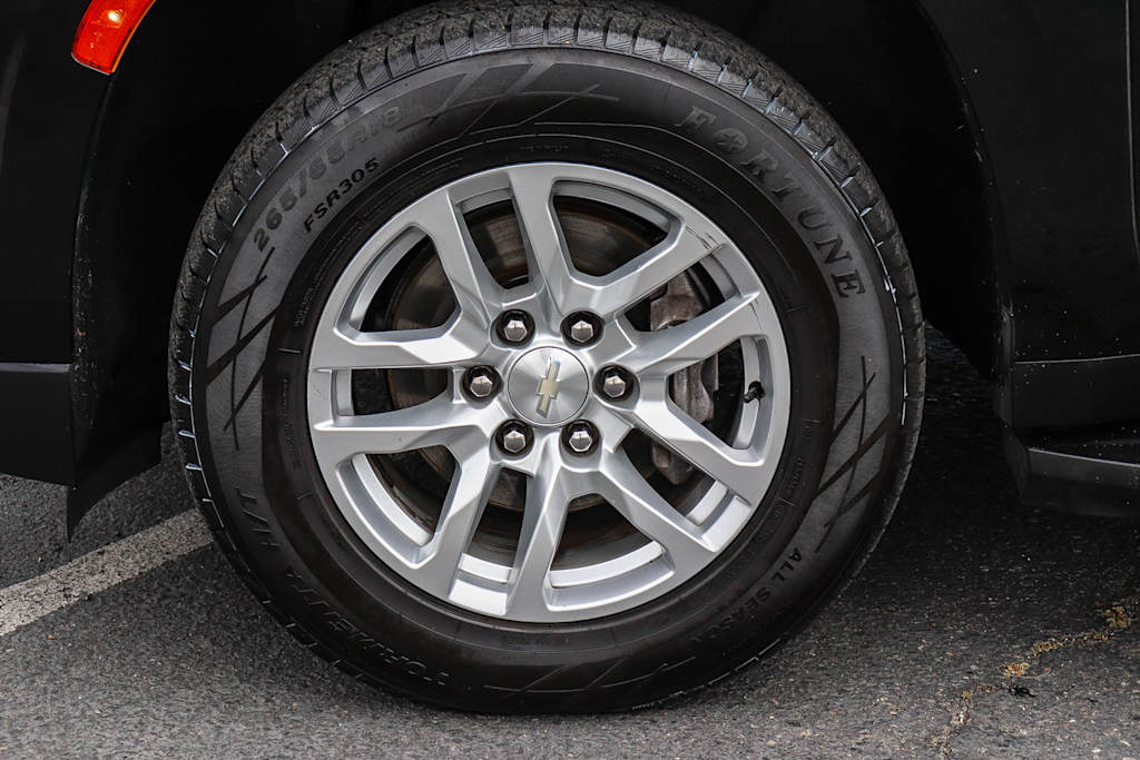 Thumbnail: 2021 Chevrolet Suburban - 22