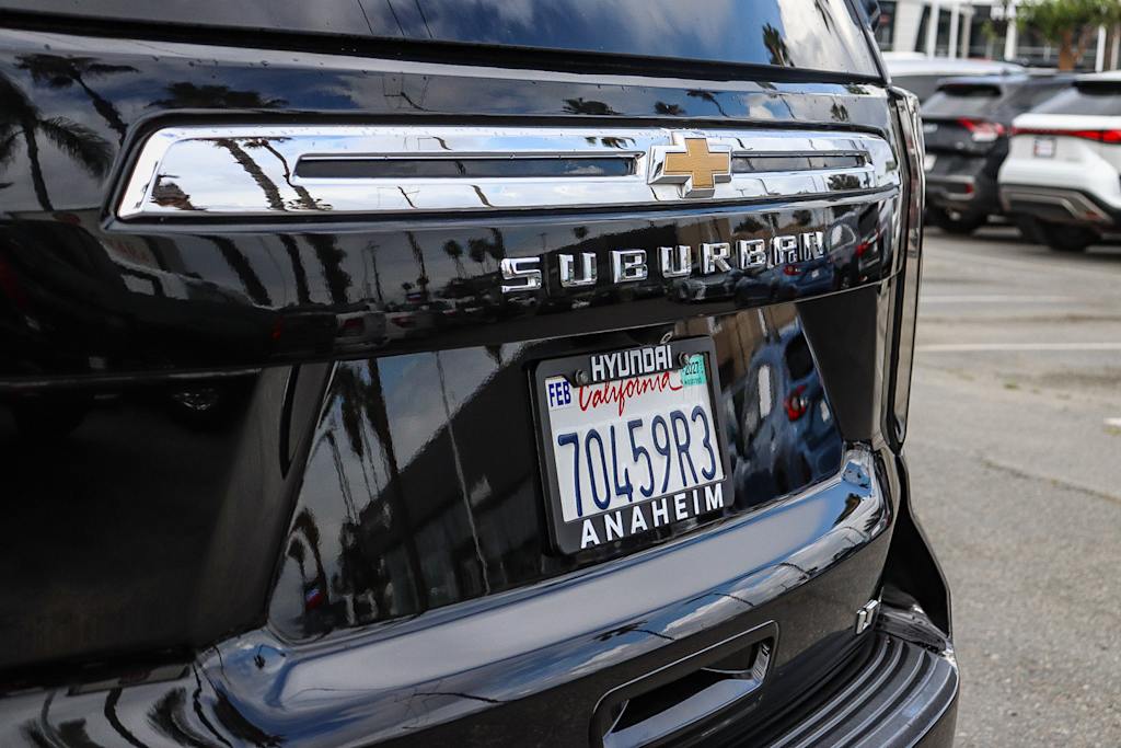 Thumbnail: 2021 Chevrolet Suburban - 21