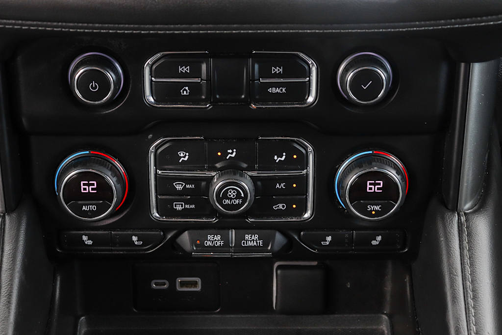 Thumbnail: 2021 Chevrolet Suburban - 24