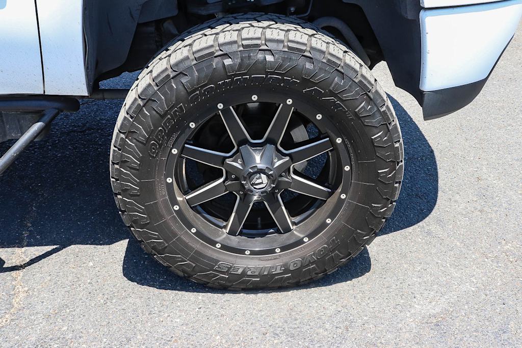 Thumbnail: 2013 GMC Sierra 2500 - 22