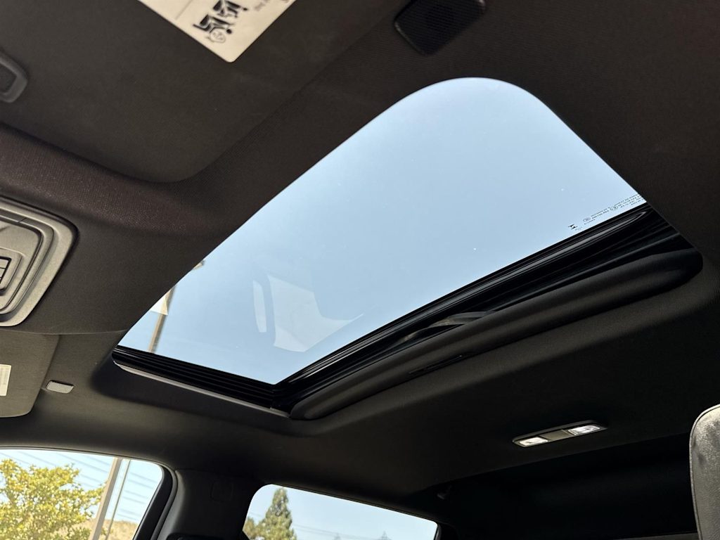 Thumbnail: 2024 GMC Sierra 2500 - 19