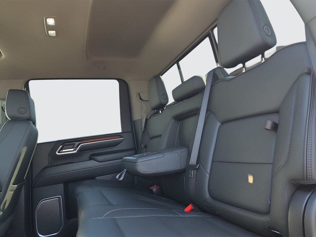 Thumbnail: 2025 GMC Sierra 2500 - 12