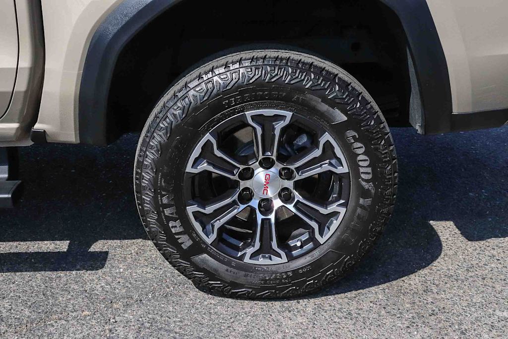 Thumbnail: 2024 GMC Canyon - 7