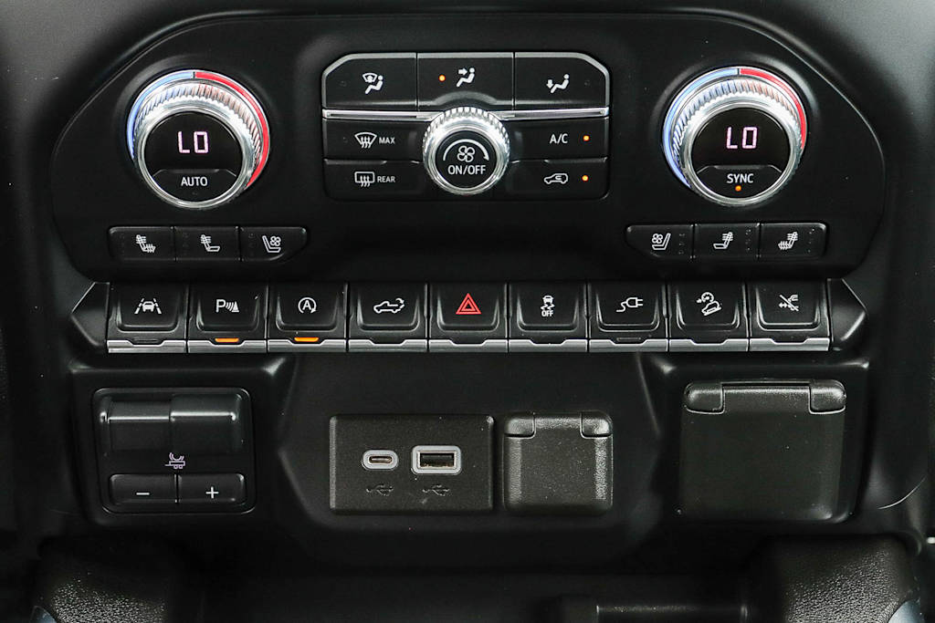 Thumbnail: 2021 GMC Sierra 1500 - 24