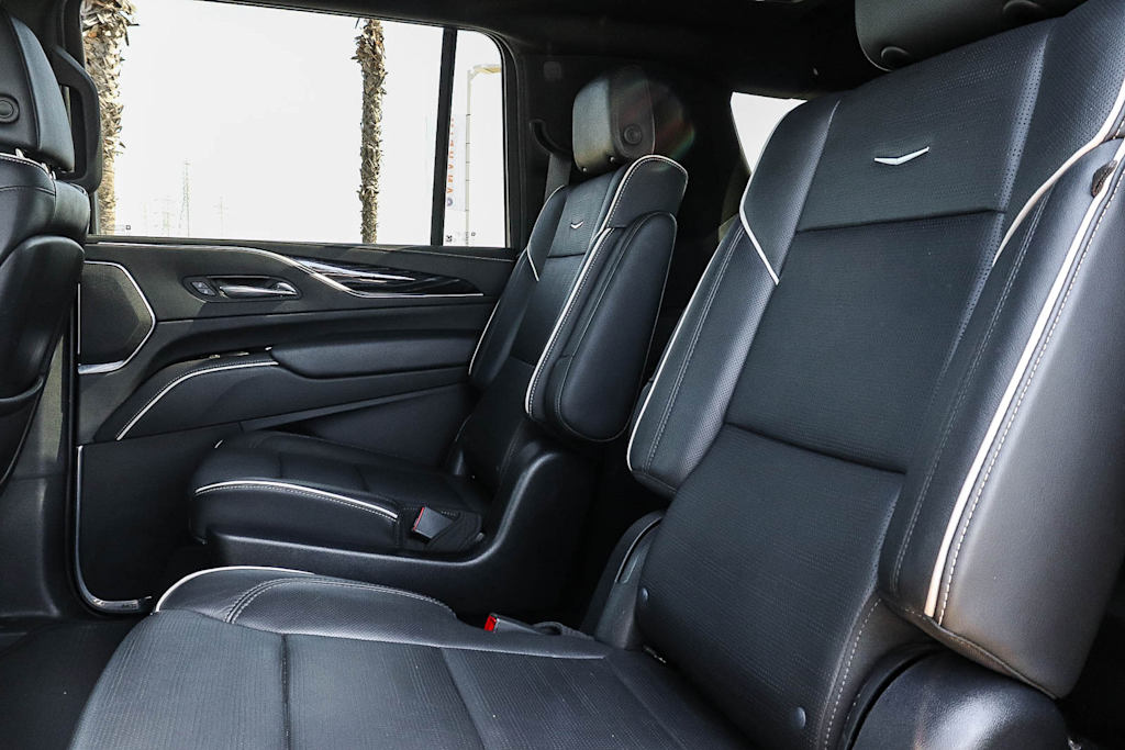 Thumbnail: 2022 Cadillac Escalade - 12