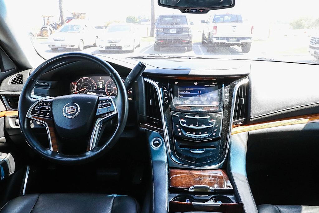 Thumbnail: 2015 Cadillac Escalade - 2