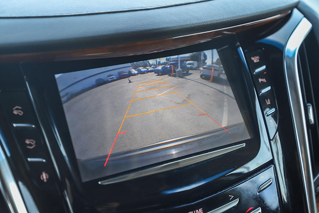 Thumbnail: 2015 Cadillac Escalade - 30