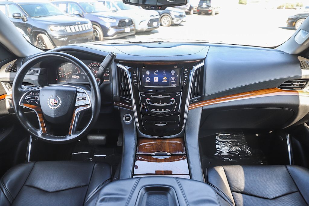 Thumbnail: 2015 Cadillac Escalade - 2