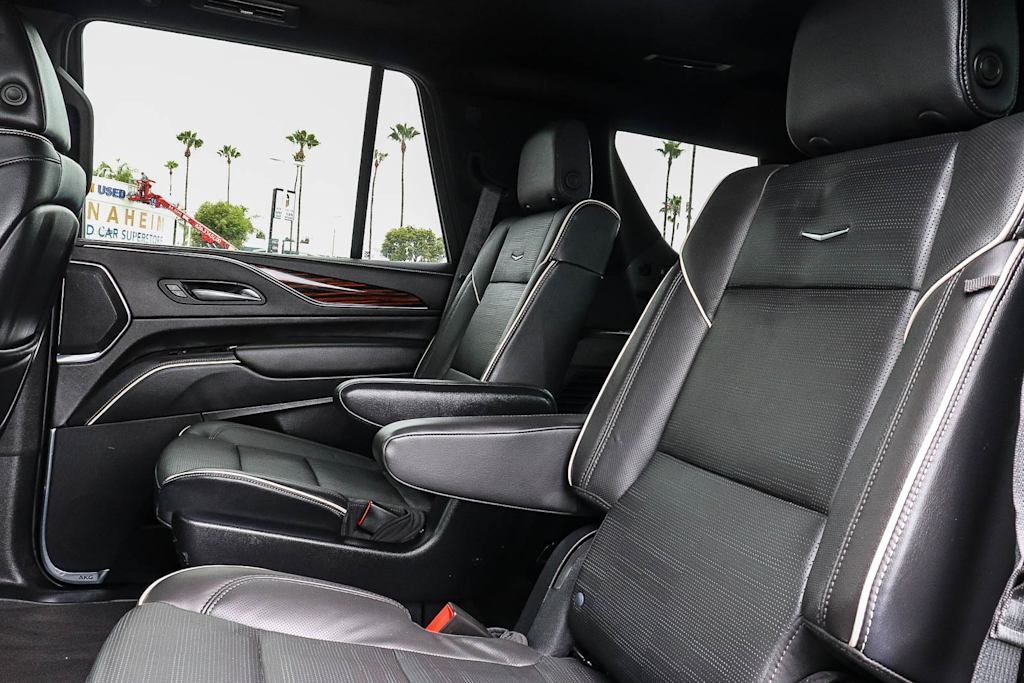 Thumbnail: 2023 Cadillac Escalade - 12