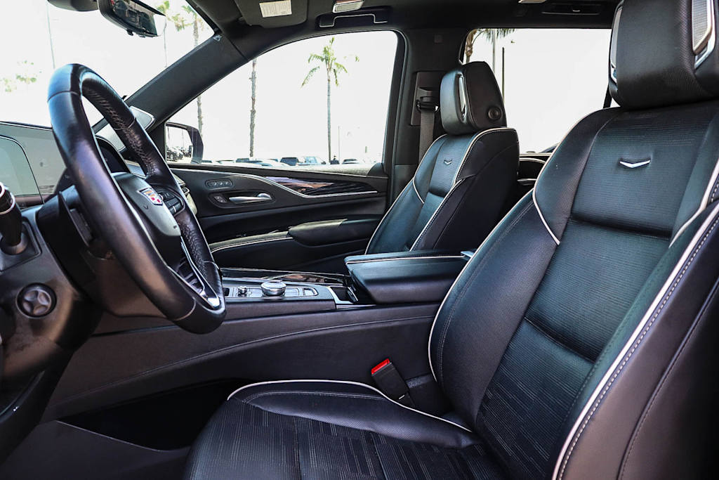 Thumbnail: 2022 Cadillac Escalade - 11