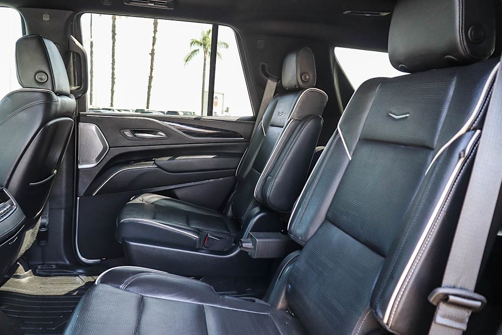Thumbnail: 2022 Cadillac Escalade - 12