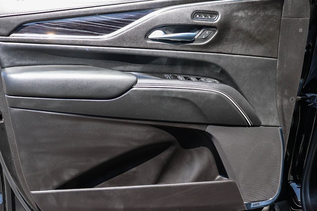 Thumbnail: 2022 Cadillac Escalade - 30