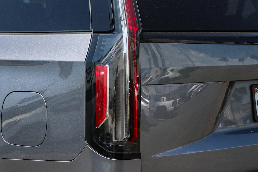 Thumbnail: 2021 Cadillac Escalade - 6