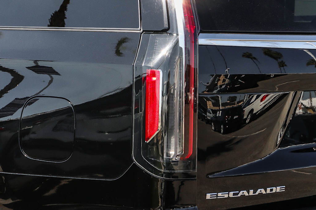 Thumbnail: 2023 Cadillac Escalade - 19