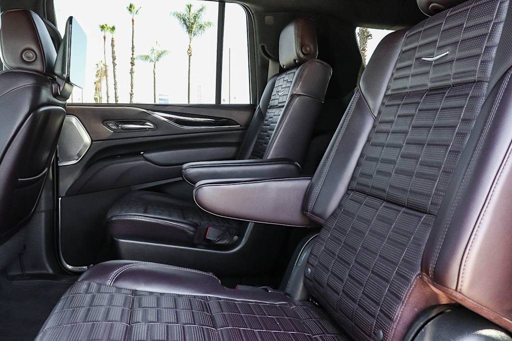 Thumbnail: 2023 Cadillac Escalade - 11