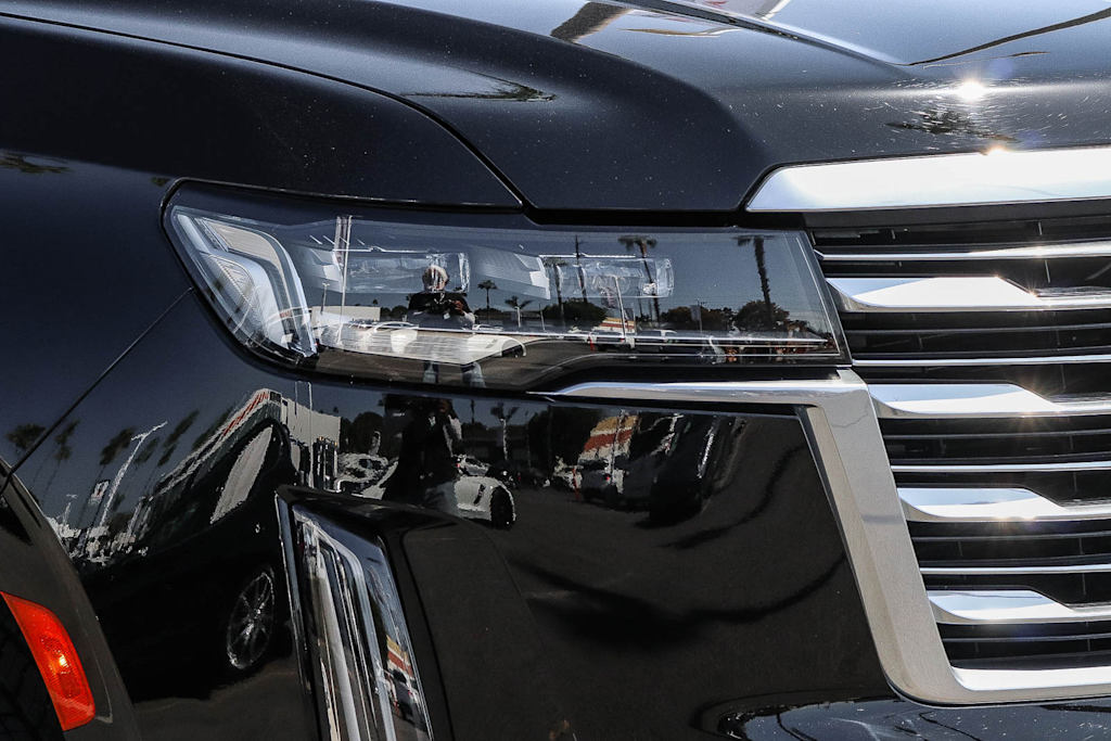 Thumbnail: 2023 Cadillac Escalade - 5