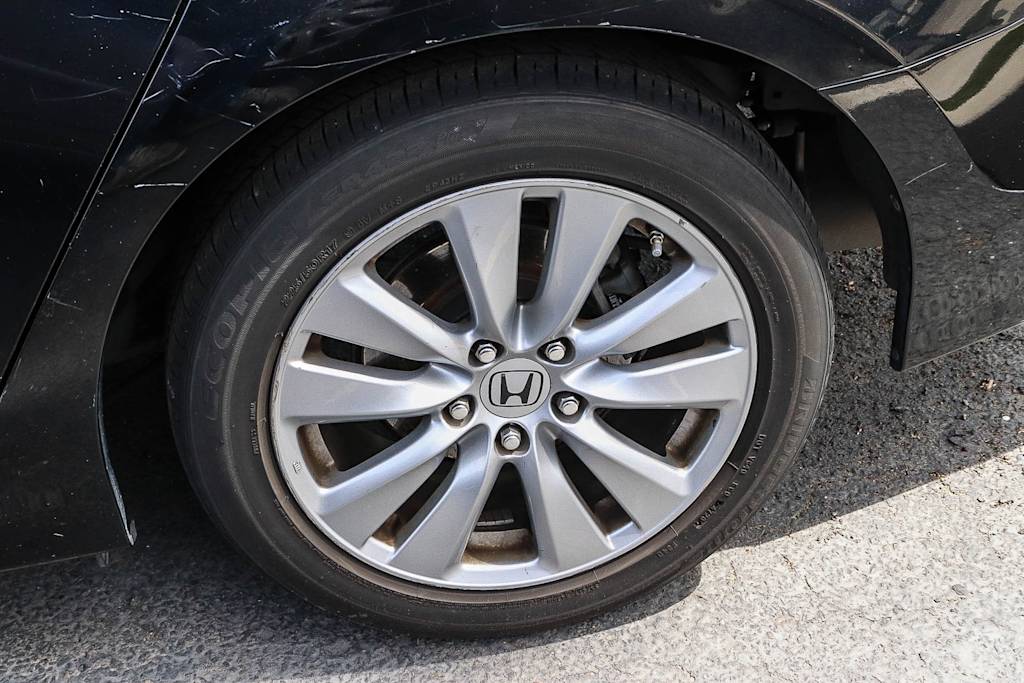 Thumbnail: 2011 Honda Accord - 11