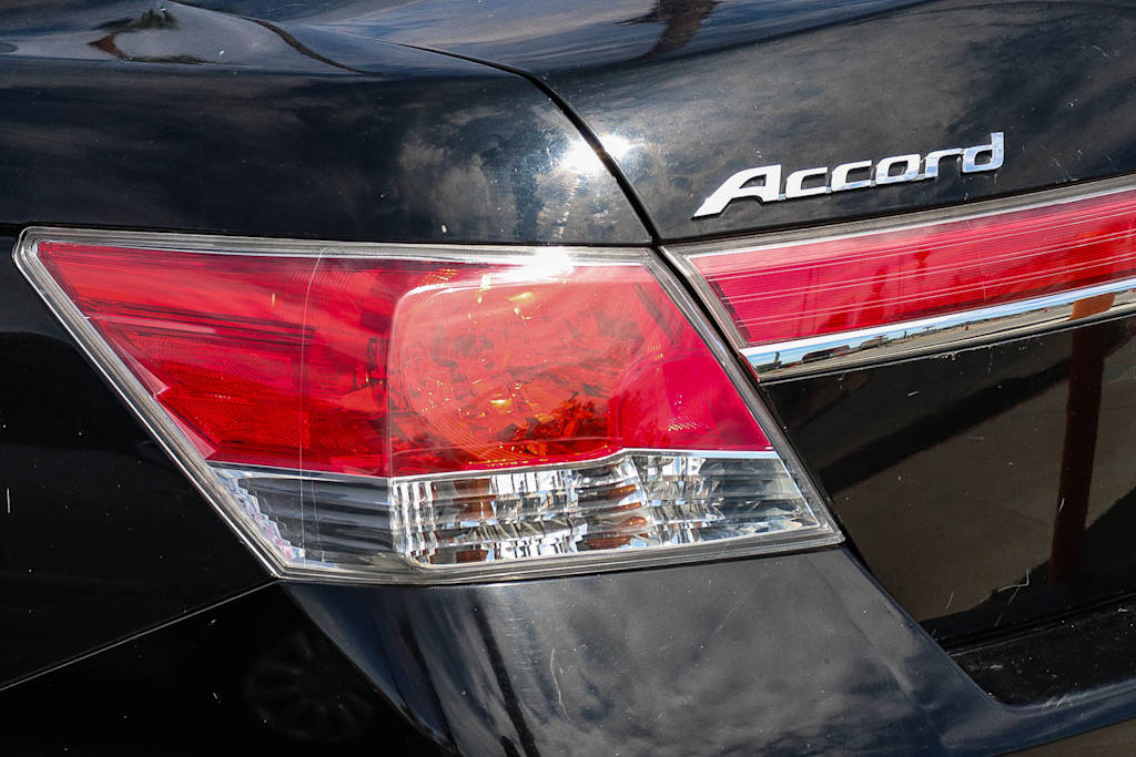 Thumbnail: 2011 Honda Accord - 12
