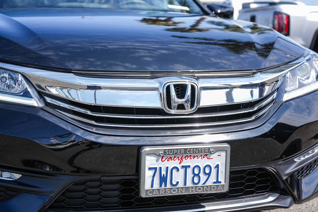 Thumbnail: 2017 Honda Accord - 19