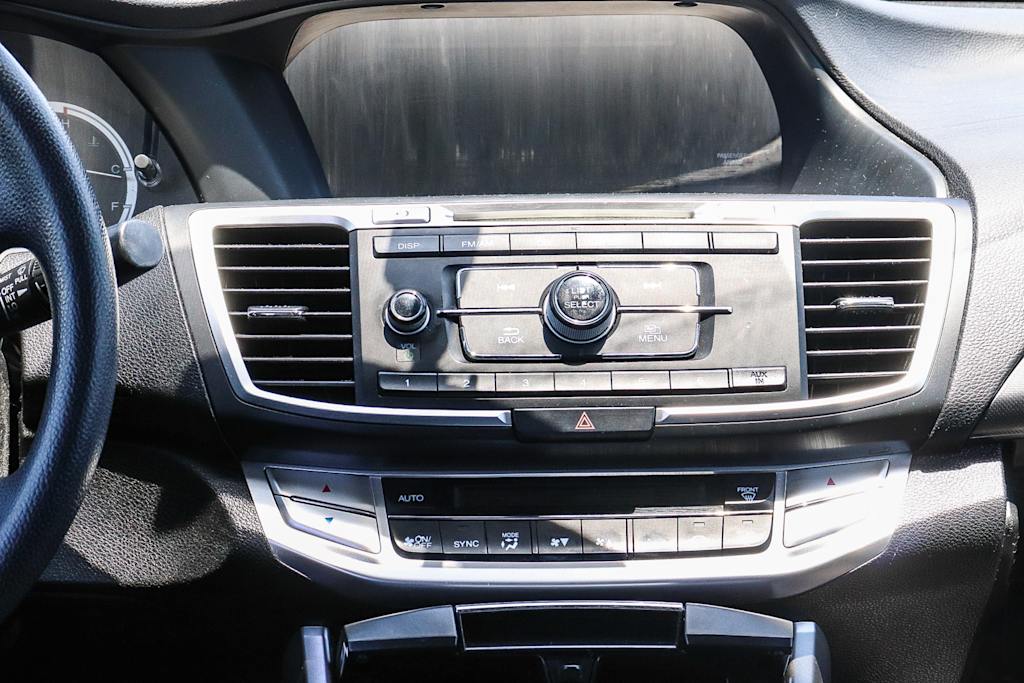 Thumbnail: 2015 Honda Accord - 11