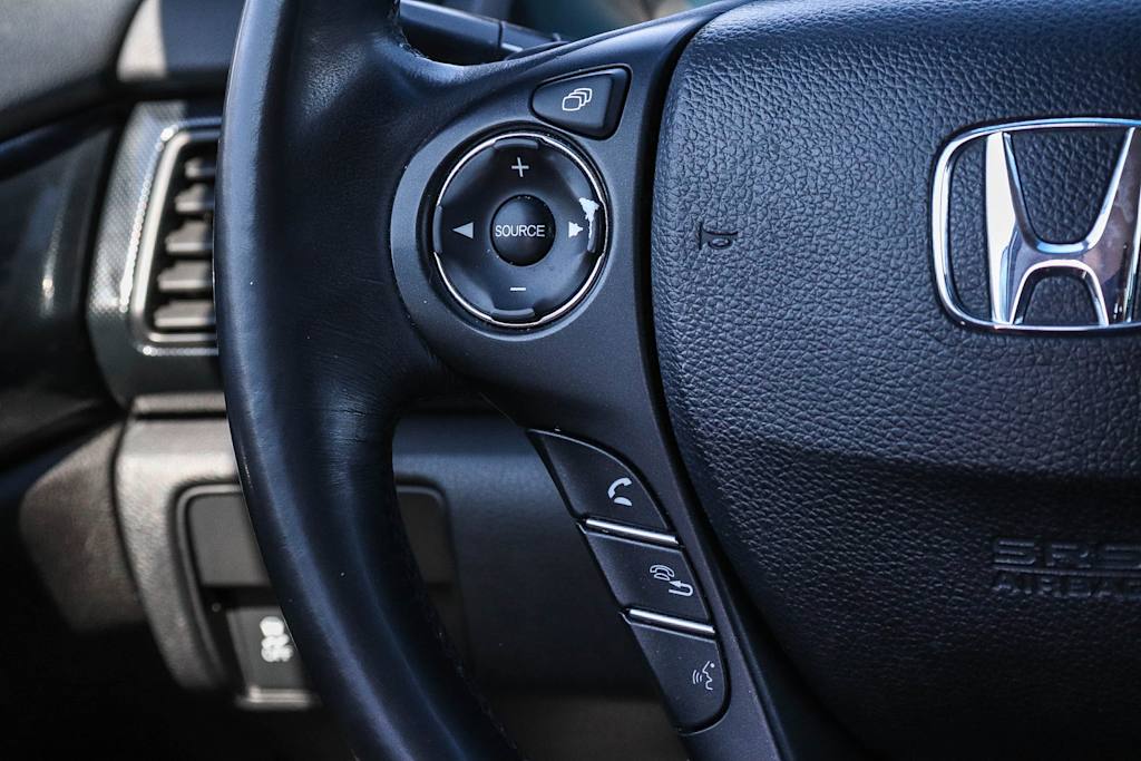Thumbnail: 2013 Honda Accord - 26