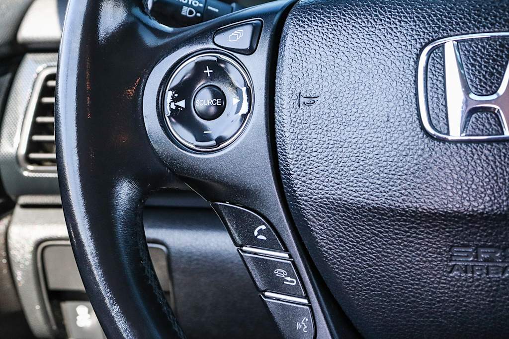 Thumbnail: 2013 Honda Accord - 25