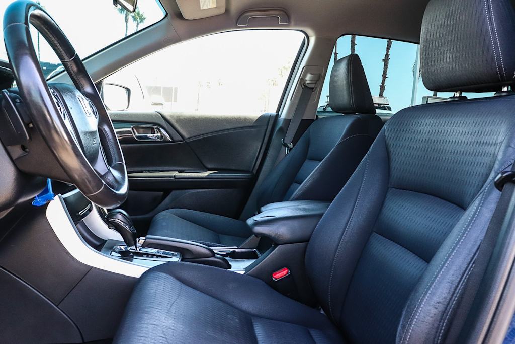 Thumbnail: 2013 Honda Accord - 10