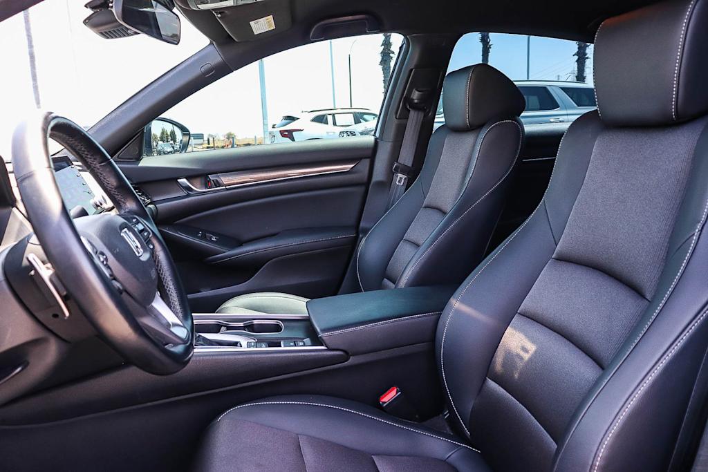 Thumbnail: 2022 Honda Accord - 10