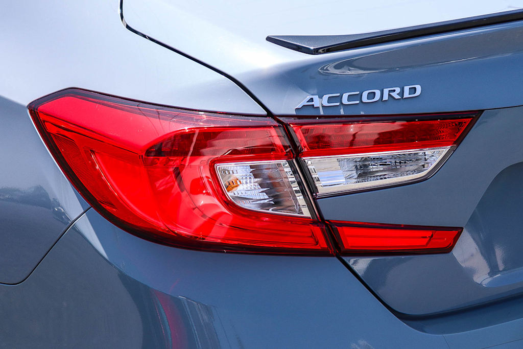 Thumbnail: 2022 Honda Accord - 17