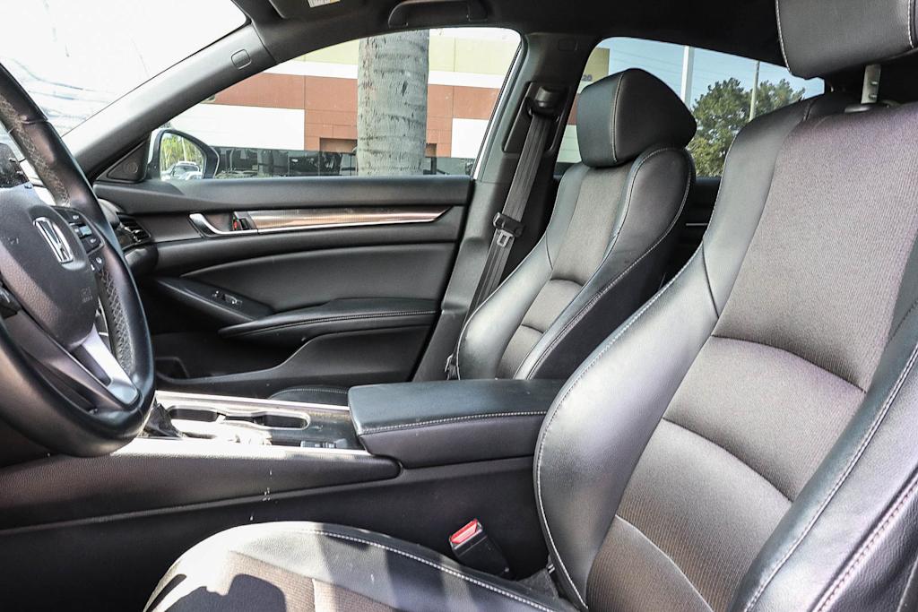 Thumbnail: 2018 Honda Accord - 8