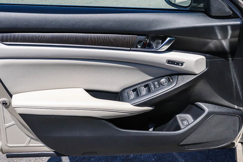 Thumbnail: 2020 Honda Accord - 29