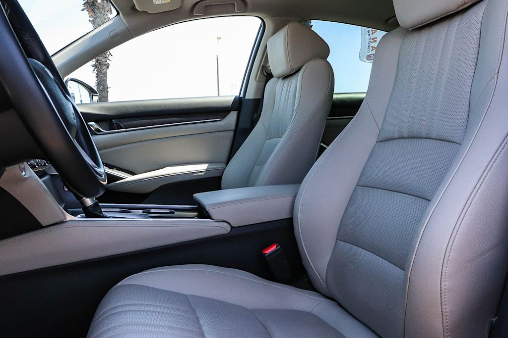 Thumbnail: 2020 Honda Accord - 11