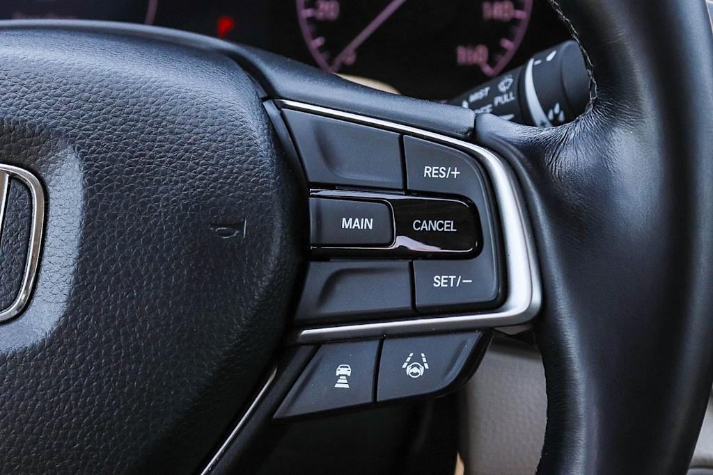 Thumbnail: 2020 Honda Accord - 25