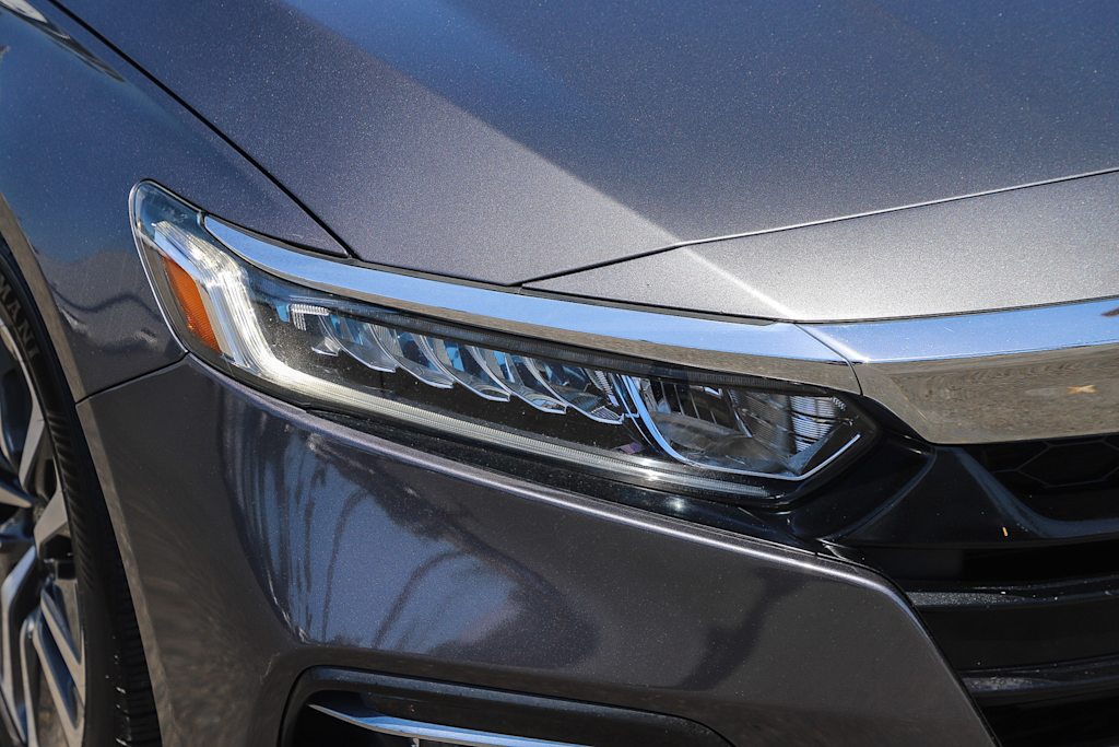 Thumbnail: 2018 Honda Accord - 18