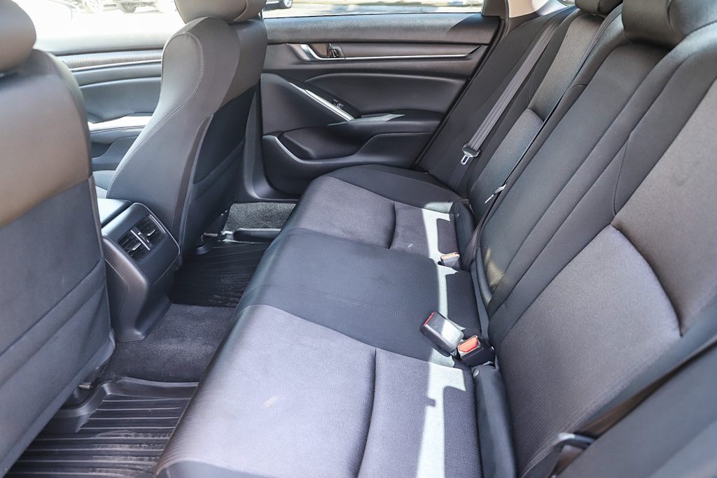 Thumbnail: 2018 Honda Accord - 12