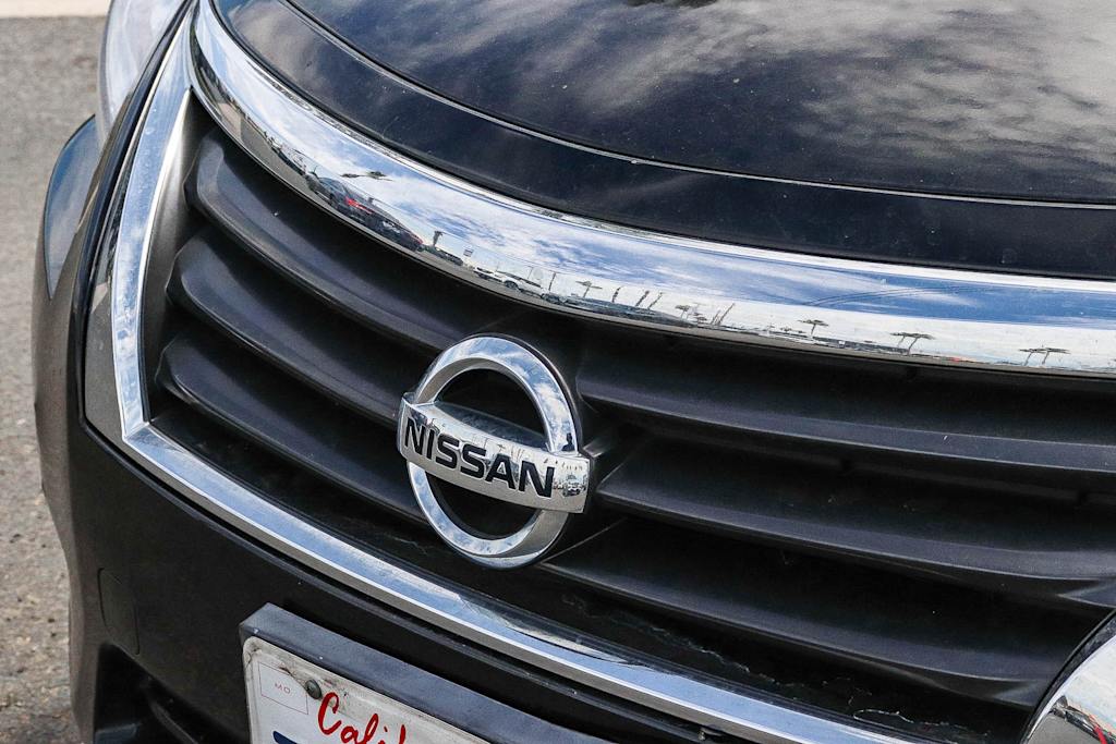 Thumbnail: 2013 Nissan Altima - 4