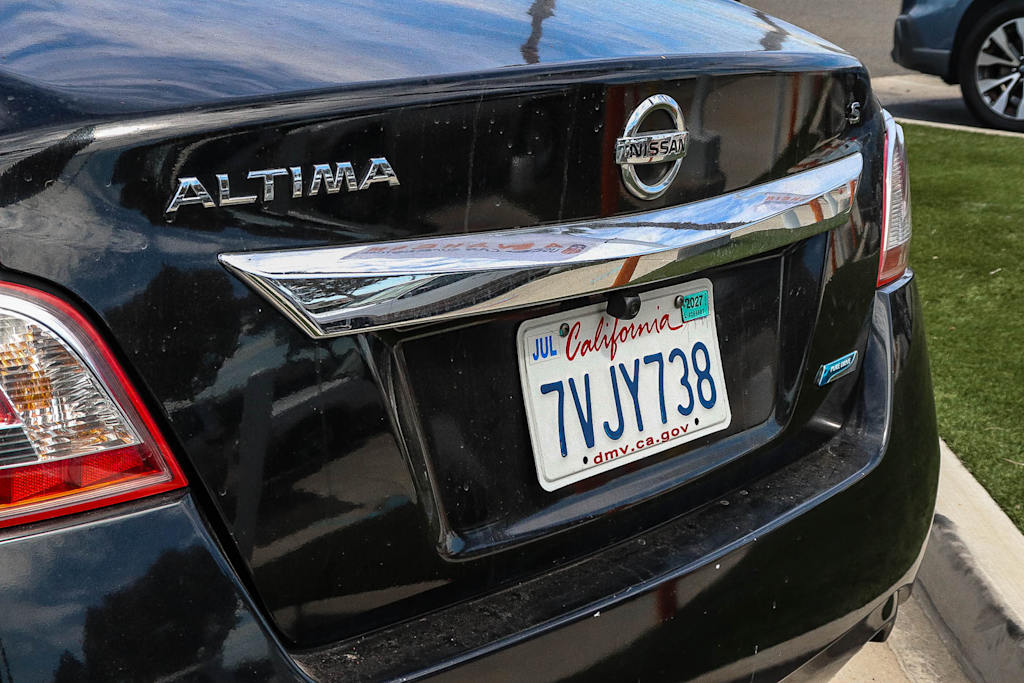 Thumbnail: 2013 Nissan Altima - 12