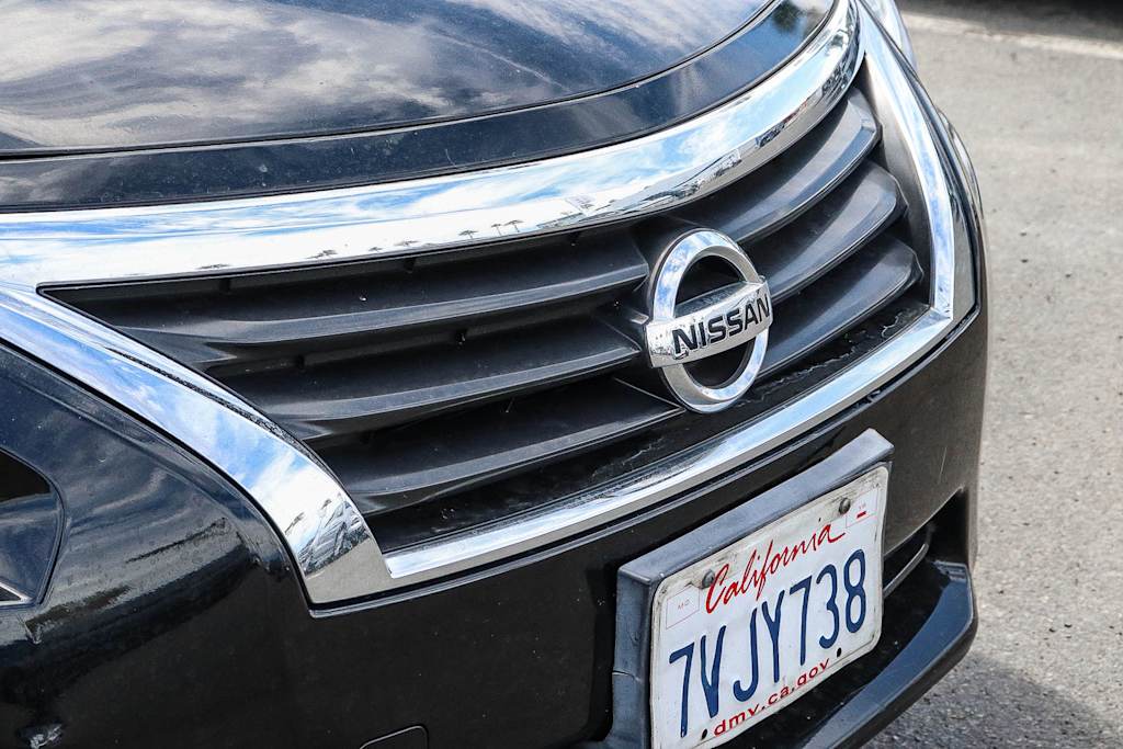 Thumbnail: 2013 Nissan Altima - 22