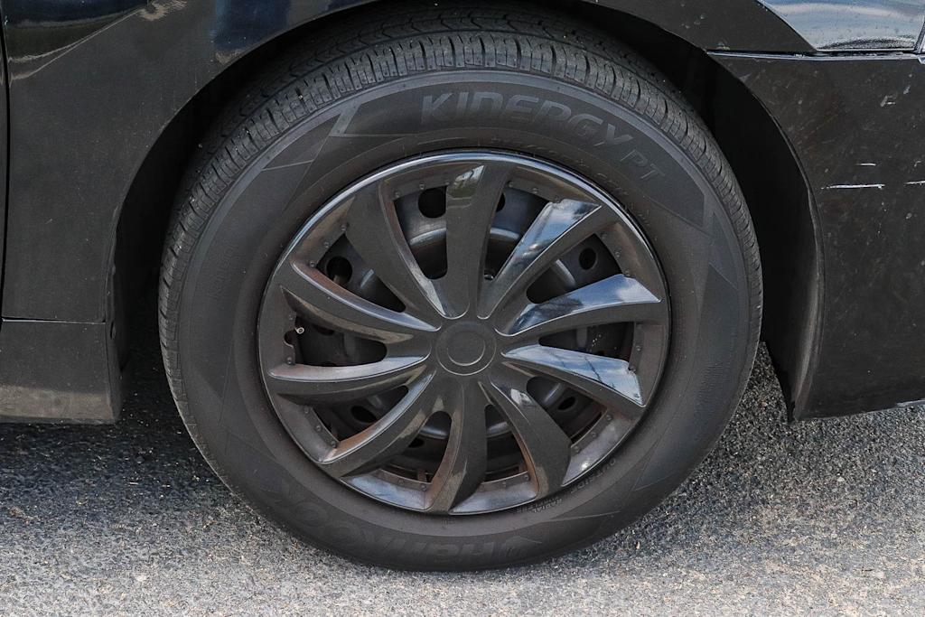 Thumbnail: 2013 Nissan Altima - 18