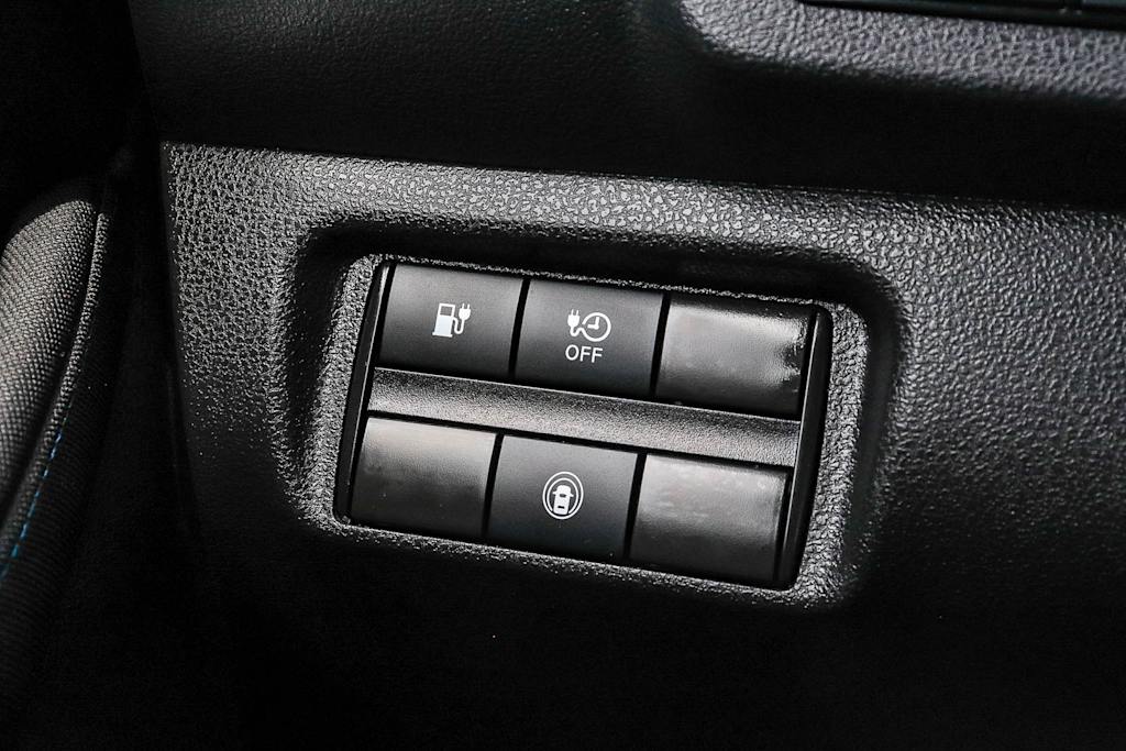 Thumbnail: 2021 Nissan Leaf - 31
