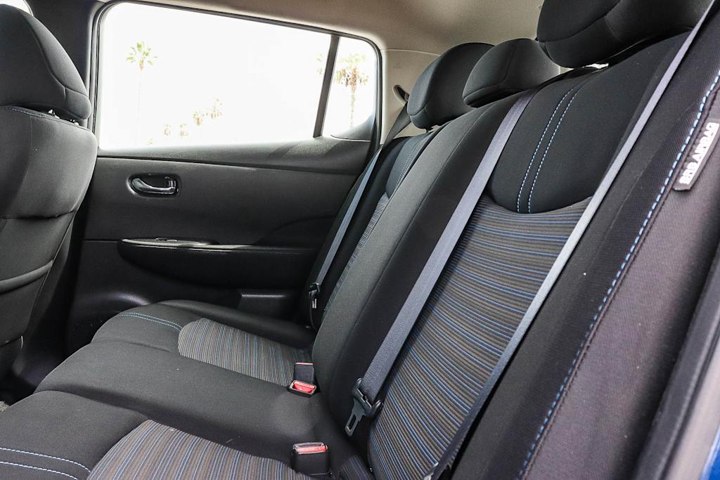 Thumbnail: 2021 Nissan Leaf - 12