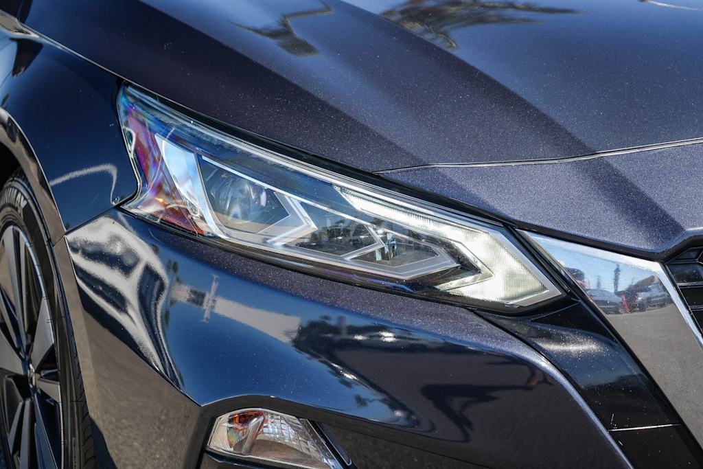 Thumbnail: 2019 Nissan Altima - 18