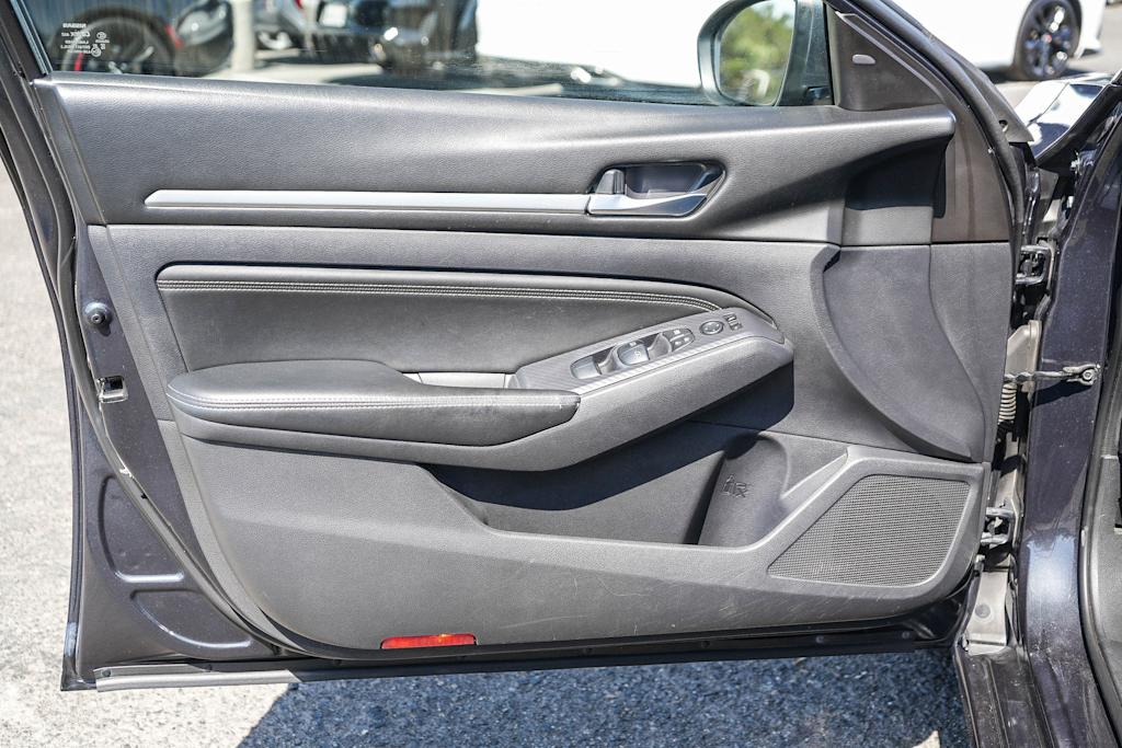 Thumbnail: 2019 Nissan Altima - 24