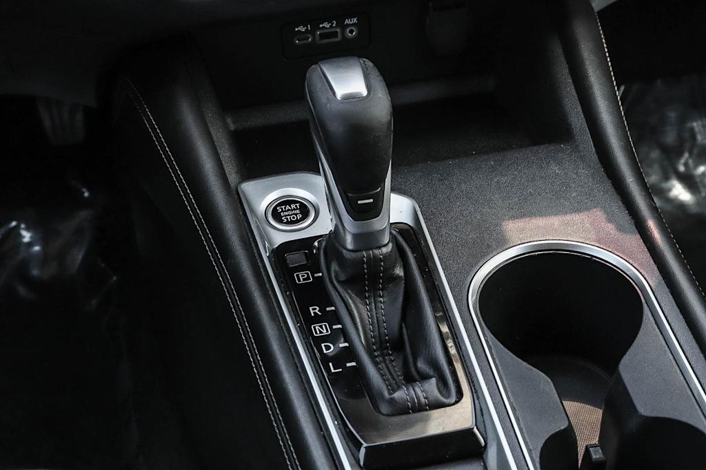 Thumbnail: 2019 Nissan Altima - 13