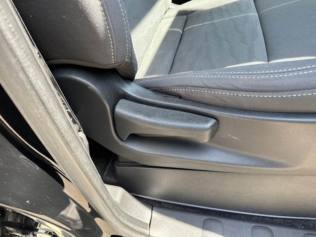 Thumbnail: 2022 Nissan Frontier - 32