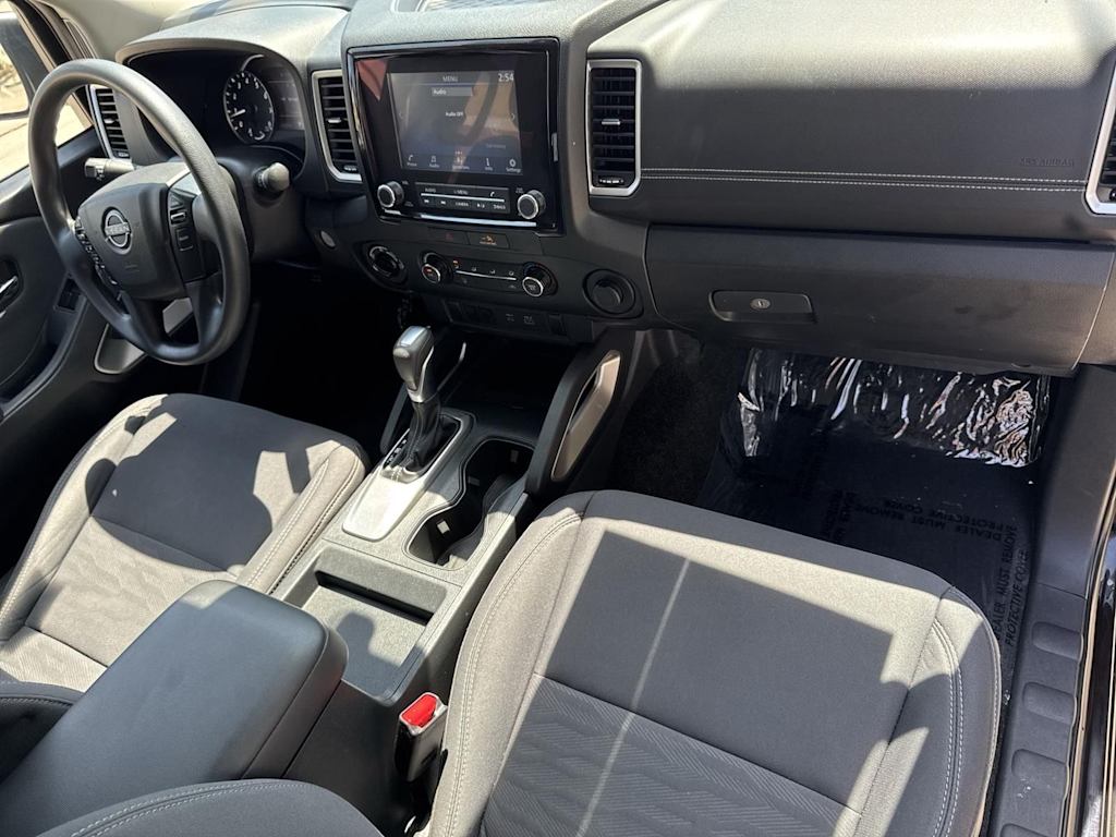 Thumbnail: 2022 Nissan Frontier - 12