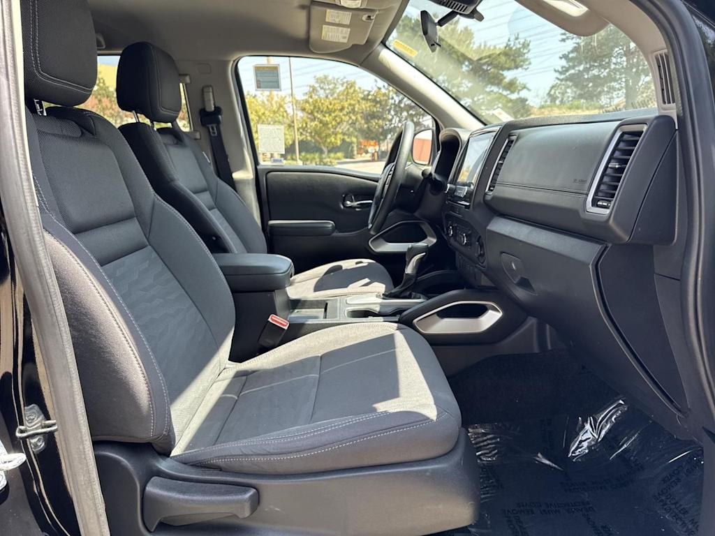 Thumbnail: 2022 Nissan Frontier - 31