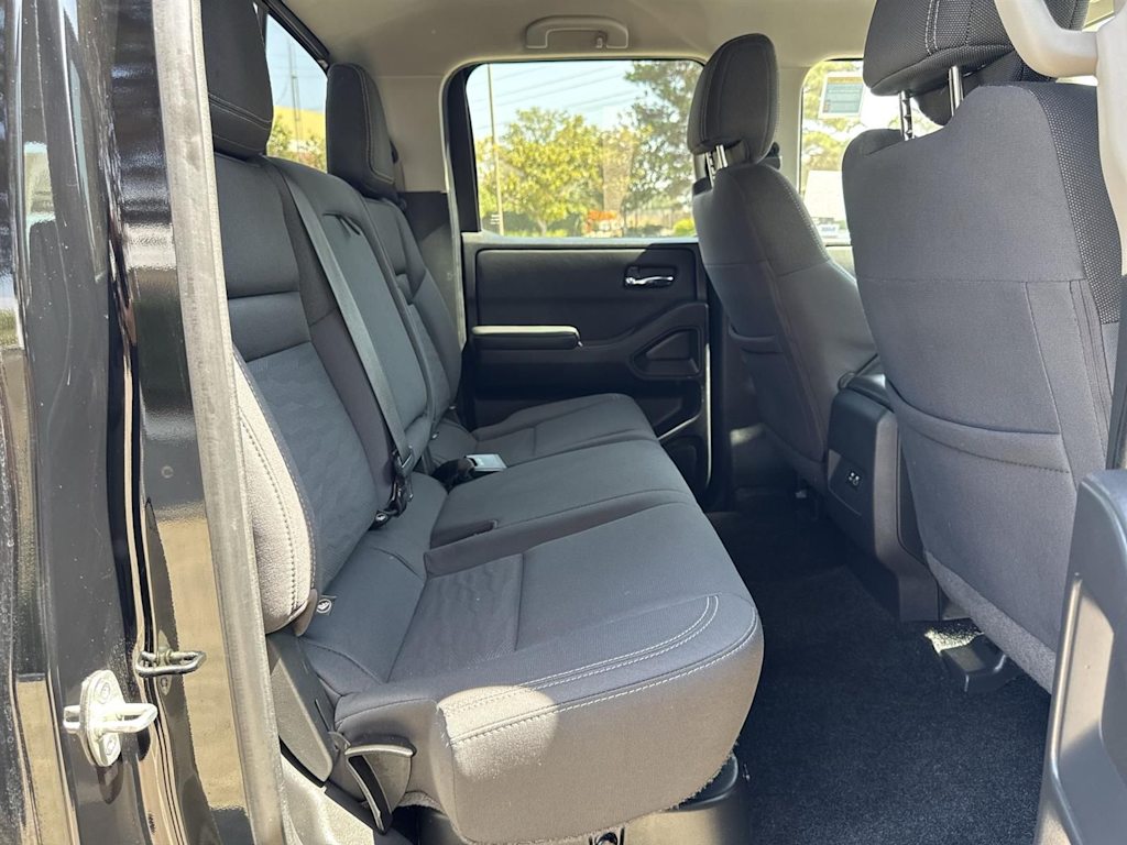 Thumbnail: 2022 Nissan Frontier - 29